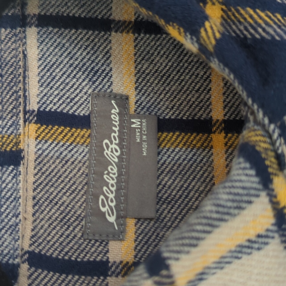 🌸 Eddie Bauer Men's Blue Yellow Tan Plaid Flannel Button Down Shirt Medium - Picture 5 of 9